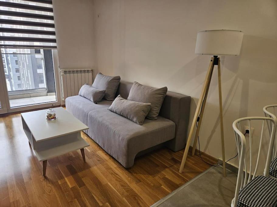 Milo Apartment Skopje Eksteriør bilde